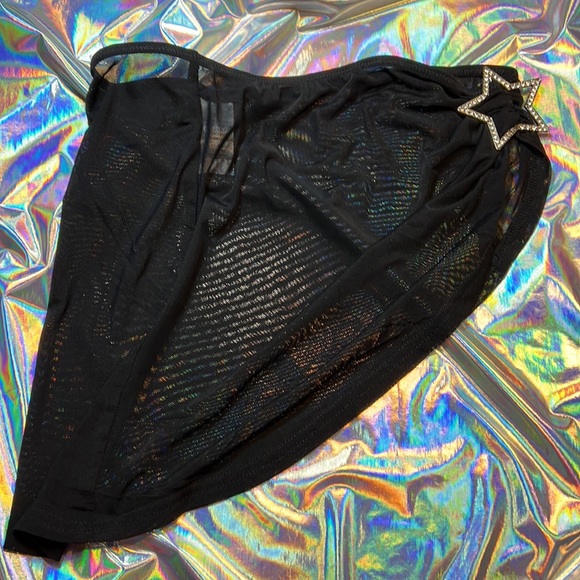 New, Black mesh mini skirt - Picture 7 of 9